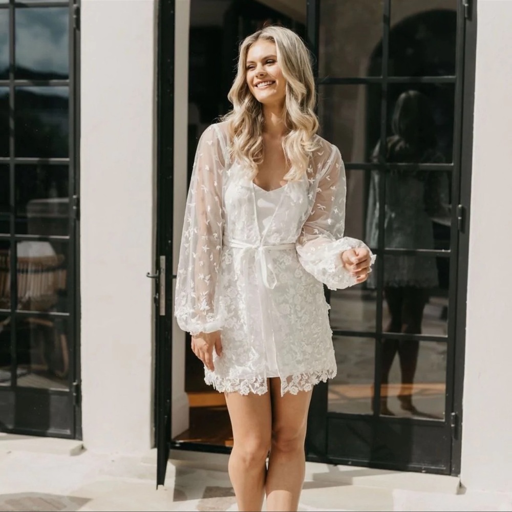 XS/S LeRose Maya Lace Bridal Robe